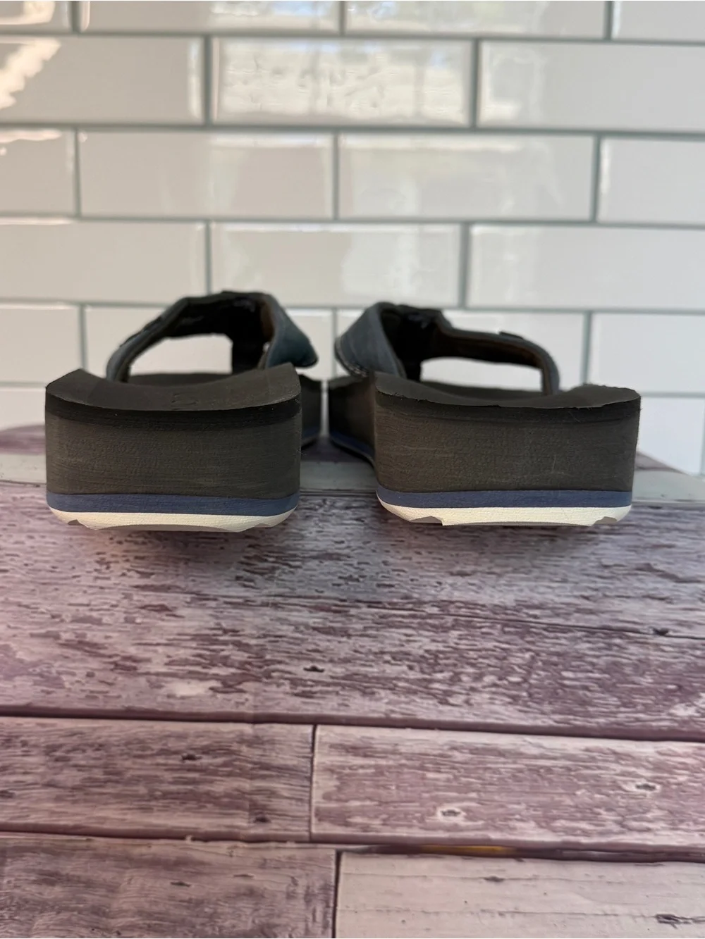 Cobian Women’s  Blue Gray Foam Flip Flop 🩴 Sandals Size 6